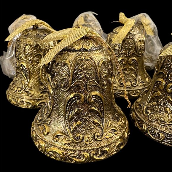 Baroque Style Christmas Ornaments Victorian Holiday Bells Set Of 10 VTG - Picture 2 of 2